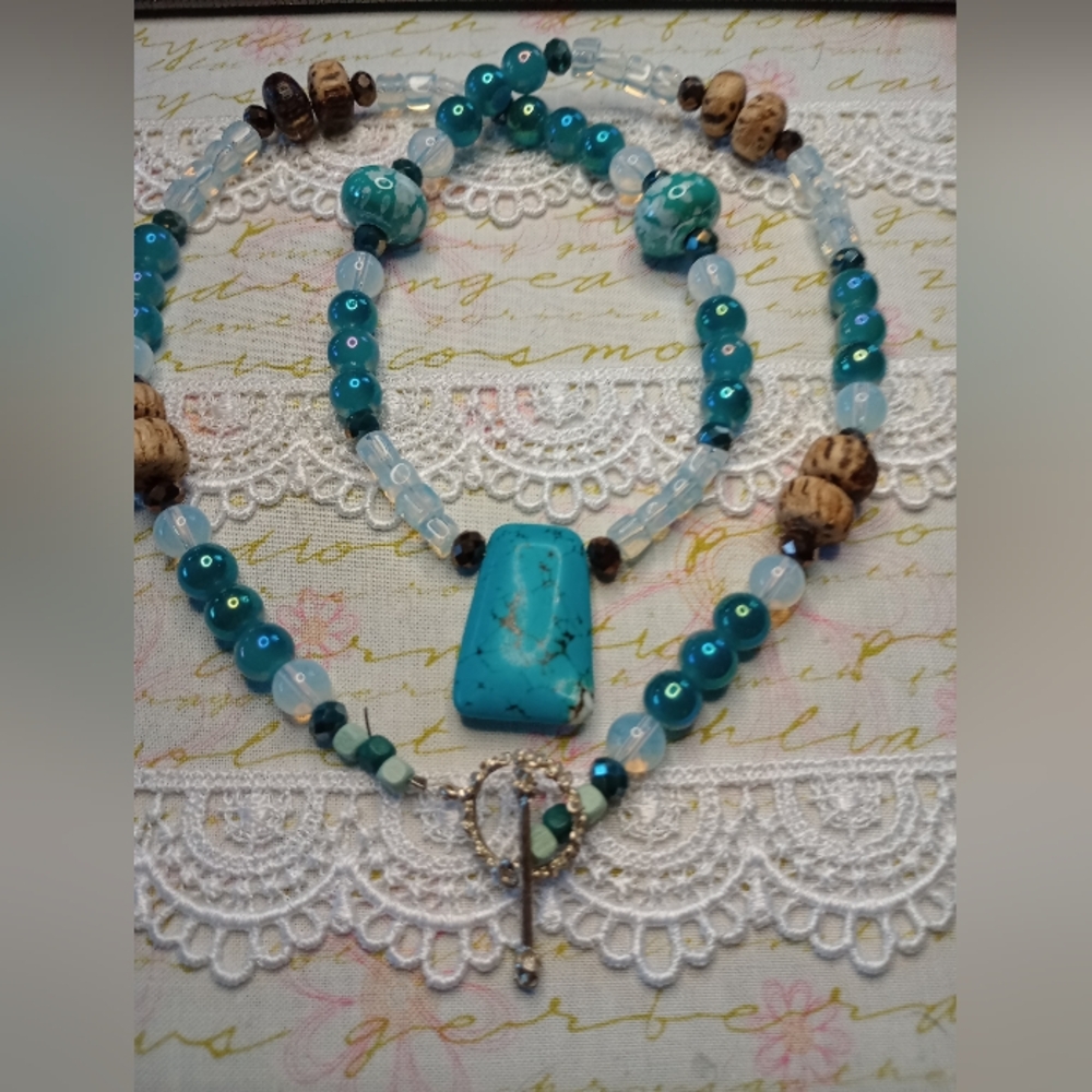 Turquoise and Blue Beaded Necklace